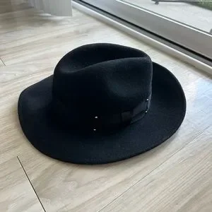 Eugenia Kim | Accessories | Eugenia Kim Bianca Wool Hat  display picture 1